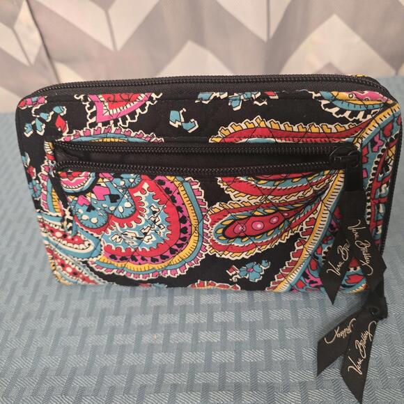 Vera Bradley Turnlock Parisian Paisley Print Wallet Zip Around Women's - Picture 3 of 8